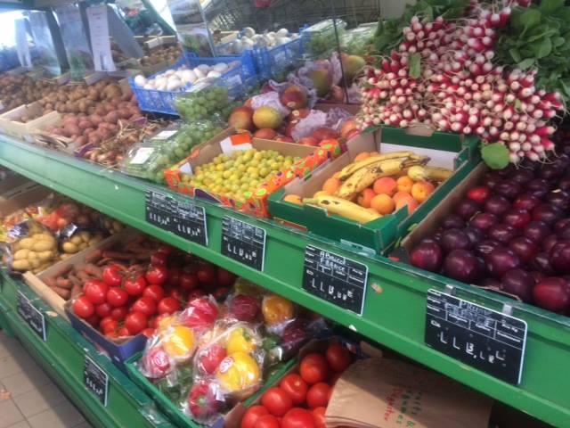 Fruits &<br />Légumes Proxi super Molène rayon fruits et légumes