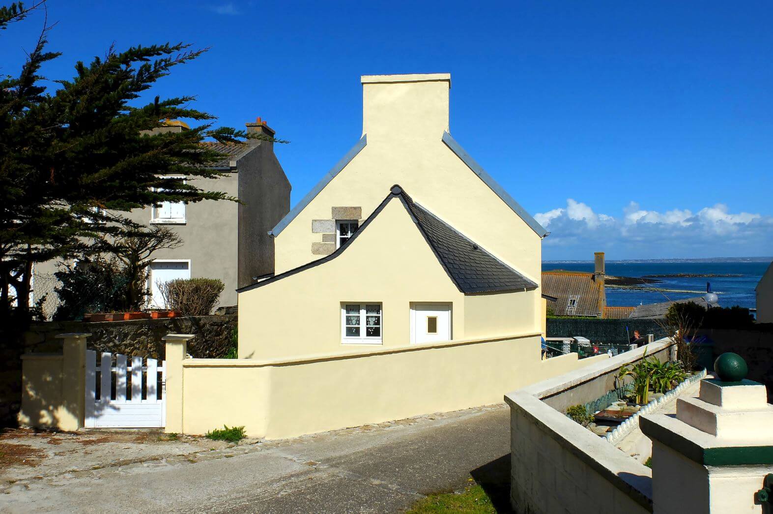 location gilbert cuillandre molène